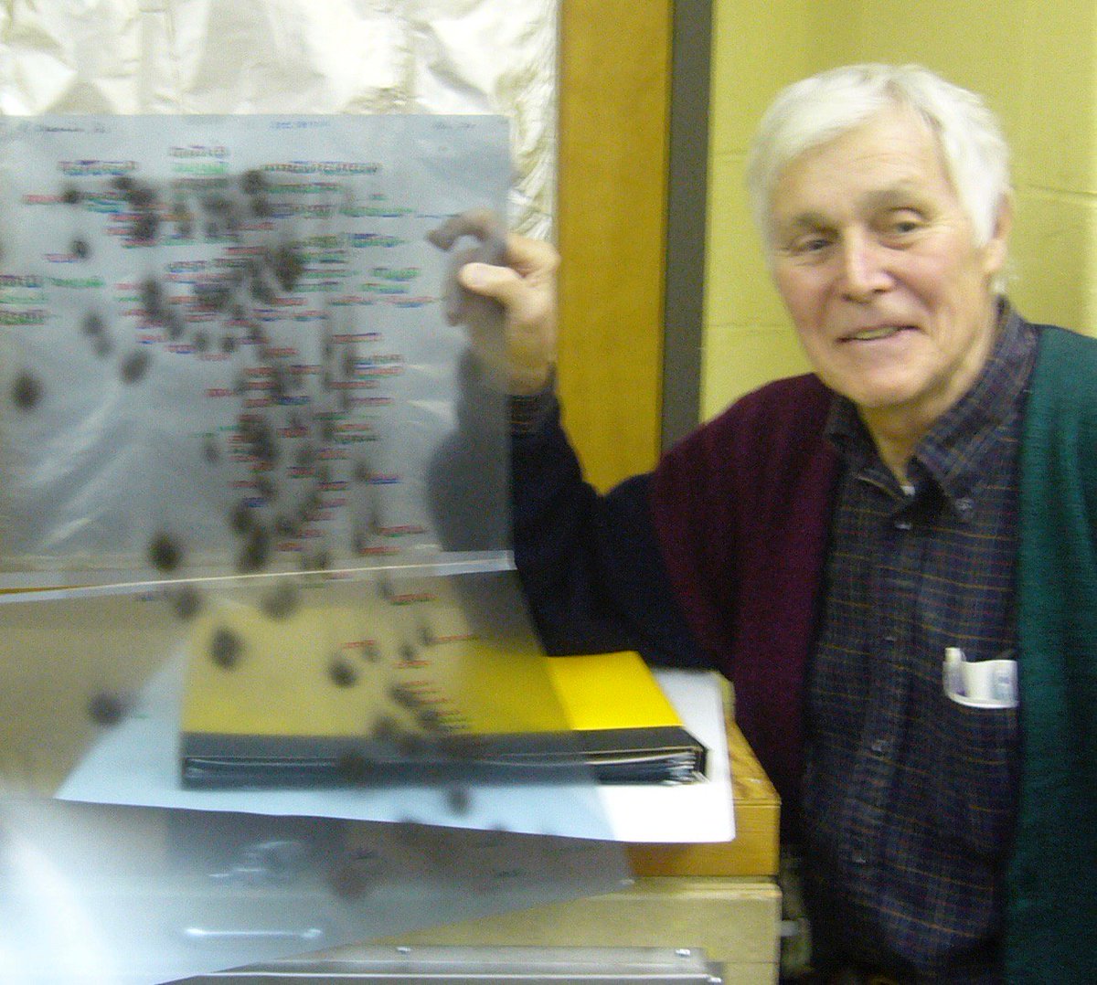 DNiF7fZX0AAX1uS 2.jpg