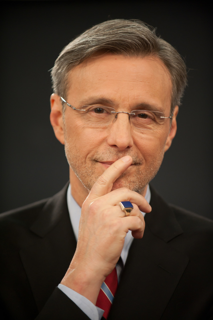 thom-hartmann-headshot.jpg